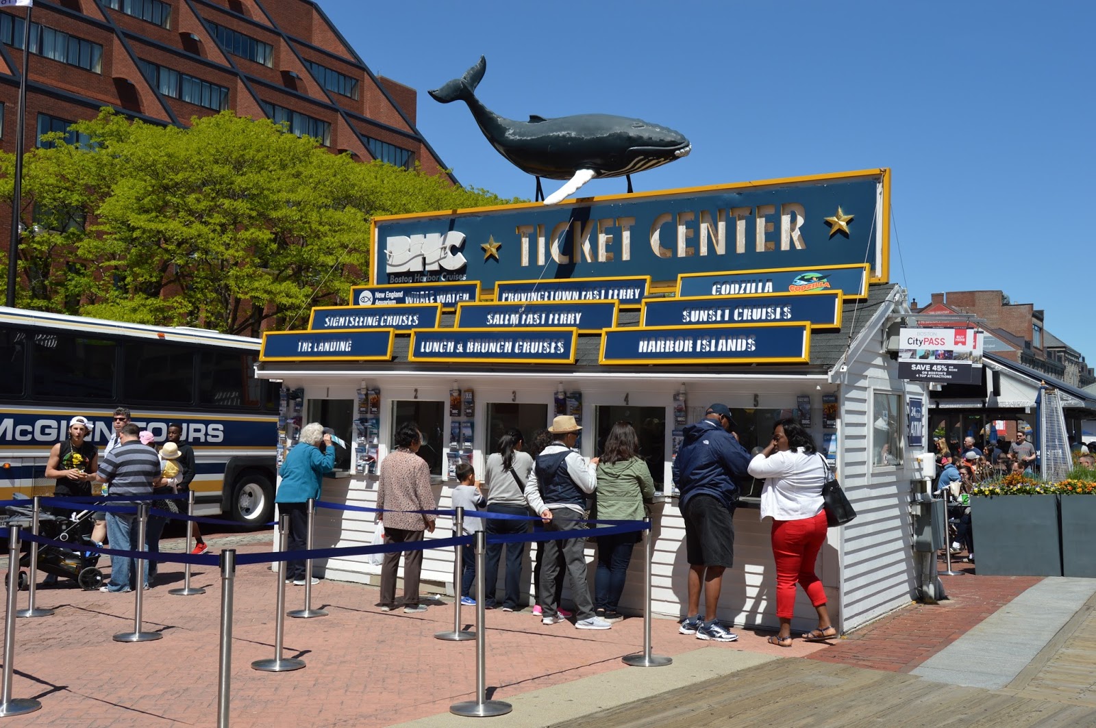 Then you need to get yourself booked on one of these cultured cruises. Historic Sightseeing Boston Harbor Cruise Martinis Bikinis