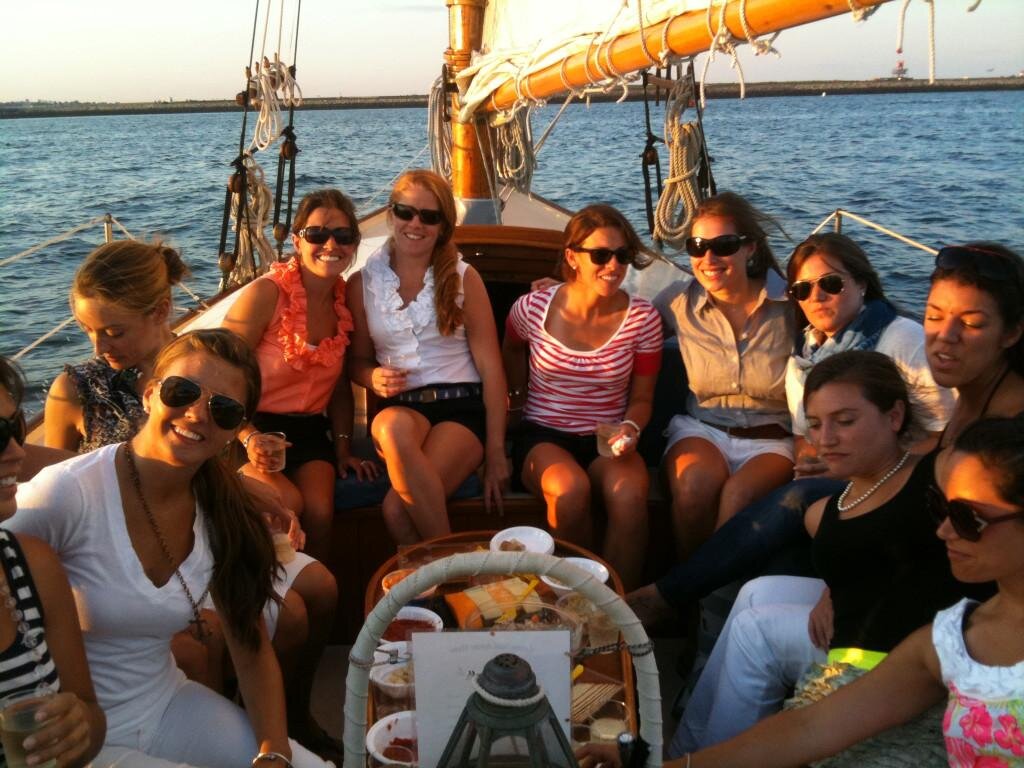 When you pull into your caribbean port, rest easy knowing you've booked your excursions ahead of. 31 Classic Friendship Sloop 12 Guests Boston Charter Boat Rent A Boat In Boston