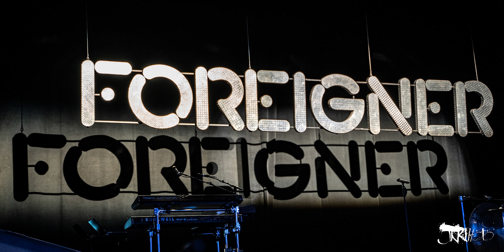 200 seaport blvd · adam ezra group · payomet performing arts center. Foreigner Greatest Hits 2021 Tour Hits Peoria Civic Center Theater Concert Photos Magazine Live Music News Tickets Festivals Tour Info Concert Photography