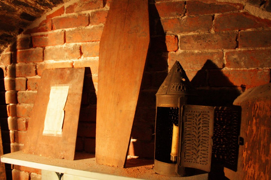 Amazing Boston Haunted Pizza Tour Packages